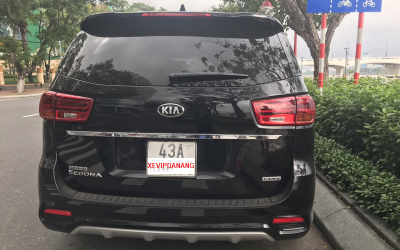 Thuê xe Kia Sedona đón tiễn sân bay Đà Nẵng Thuê xe Kia Sedona đón tiễn sân bay Đà Nẵng